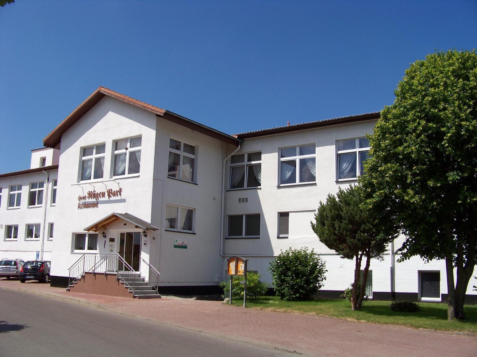 Hotel Ruegen Park Kg Gingst Экстерьер фото